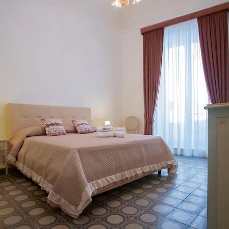 Terre D'Oro, Appartamento Di Lusso In Centro Citta Palermo Bagian luar foto